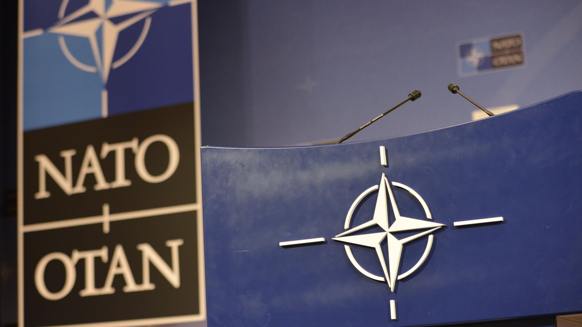 НАТО не планирует отправлять военный контингент в Украину