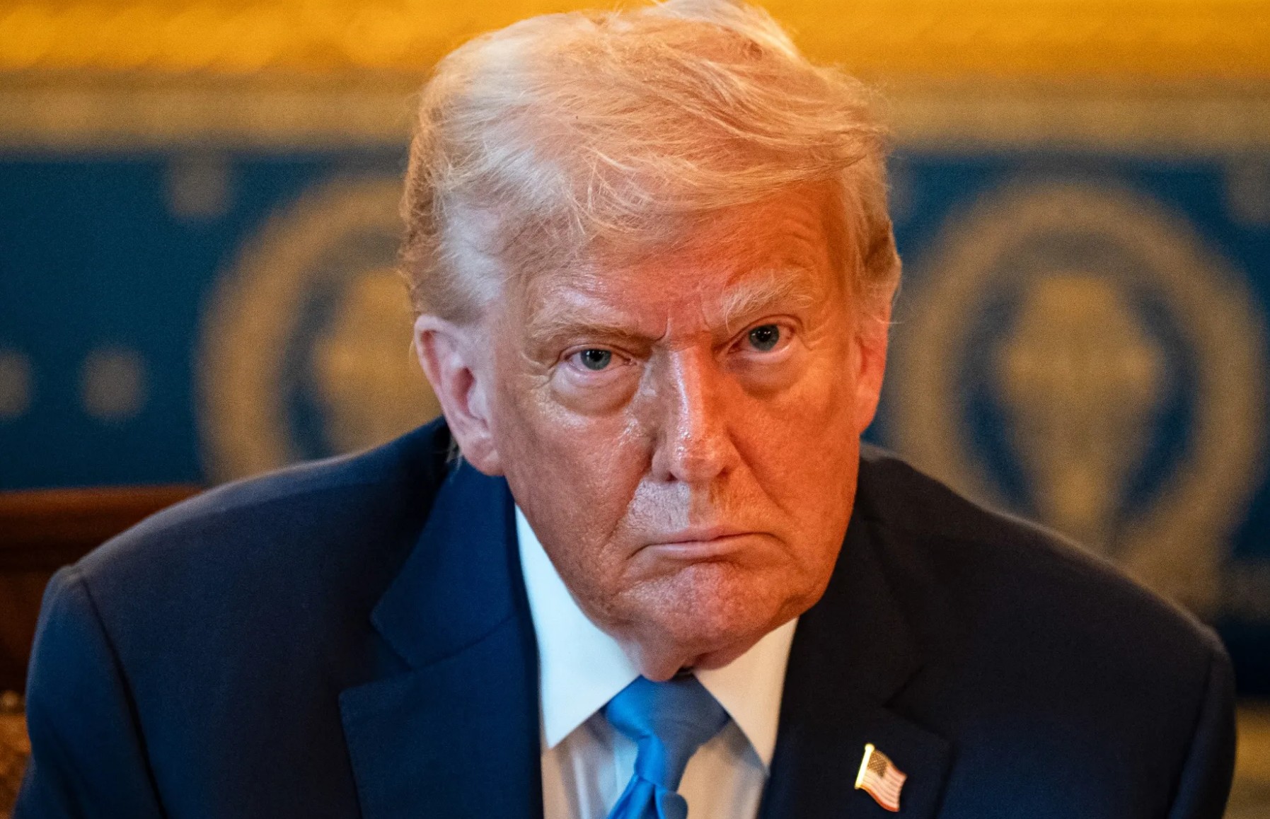 Трамп: США введут 100% пошлины на товары из Китая