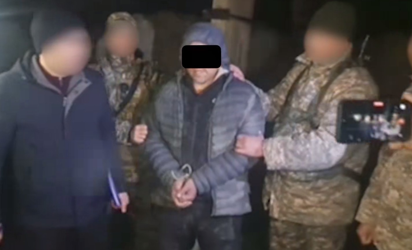 В двух регионах Узбекистана изъяли 77 кг героина и опия из Таджикистана