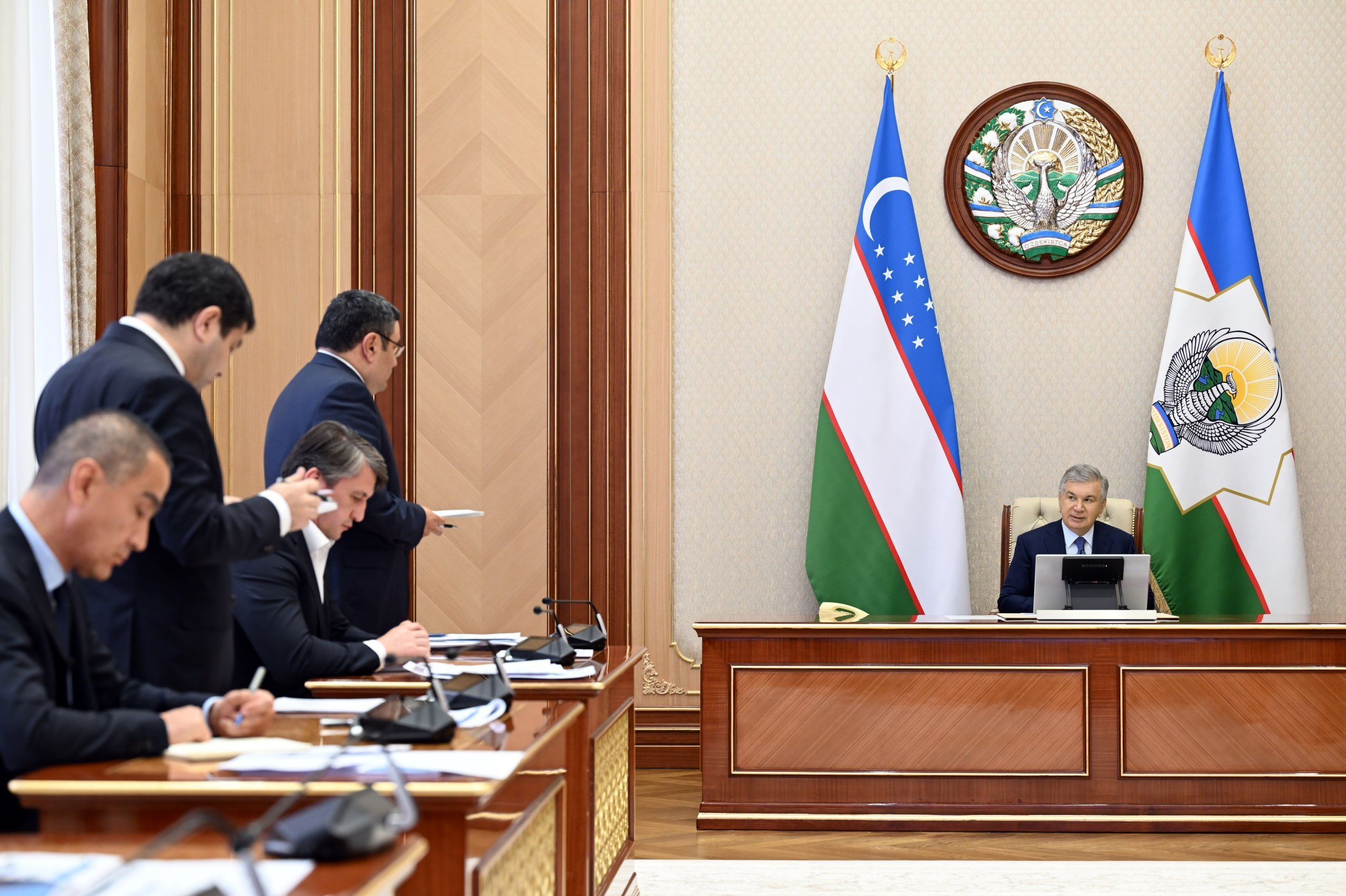 Шавкату Мирзиёеву презентовали меры по развитию гидроэнергетики