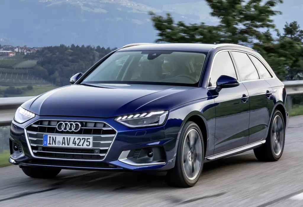 Audi вывела на тесты новый универсал A4 Avant