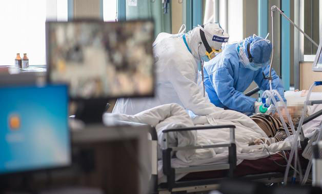 «Медицина, больницы, наши чиновники не готовы». Пользователи Сети раскритиковали ситуацию с коронавирусом в Узбекистане