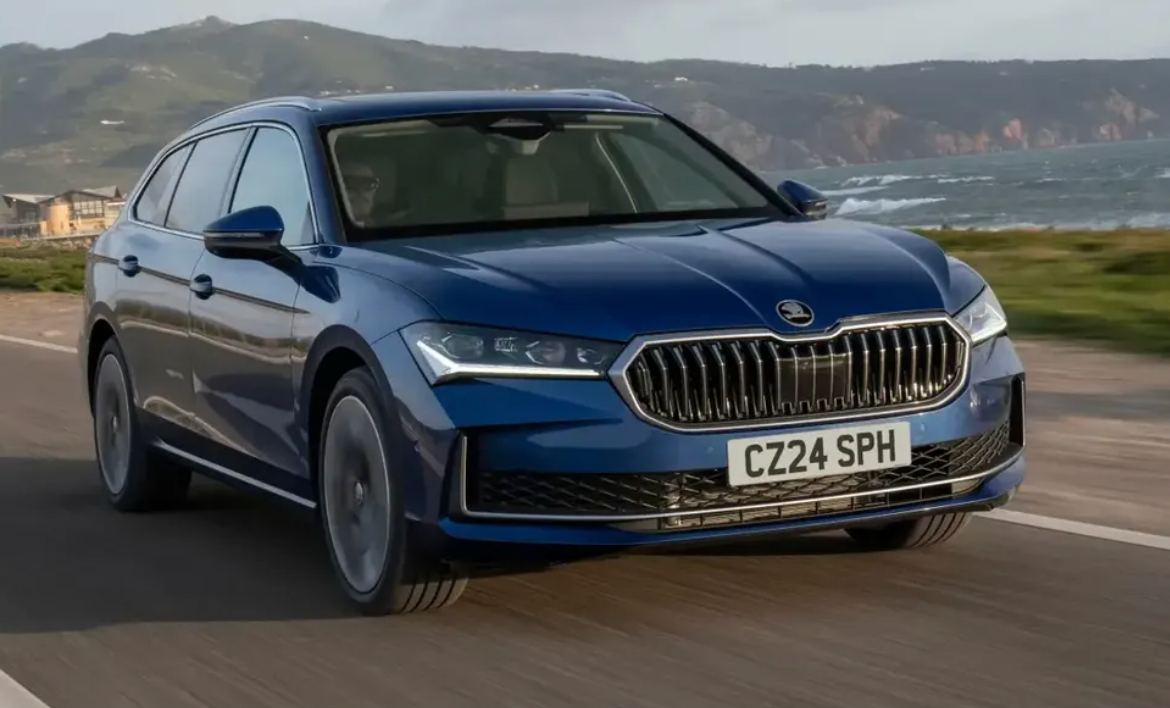 Skoda запустила продажи новейшего Superb Estate iV
