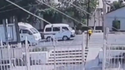 В Андижане водитель Nexia-2 сбил перебегавшего дорогу ребенка (видео)