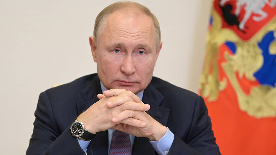 Путин сообщил о нескольких десятках заболевших коронавирусом в его окружении