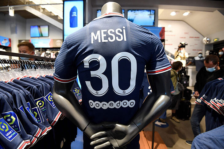 «ПСЖ» продал почти миллион футболок Месси с момента перехода в клуб 