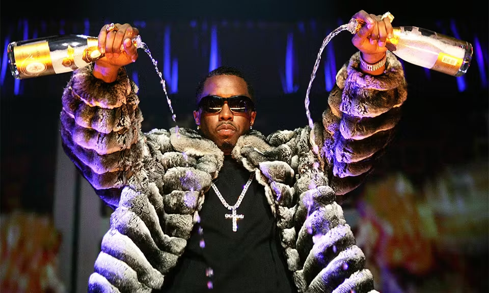 Стала известна сумма, которую P. Diddy готов заплатить за молчание одной из своих предполагаемых жертв