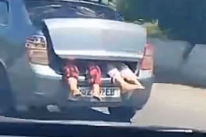 Водитель Cobalt перевозил женщин в раскаленном от жары багажнике (видео)