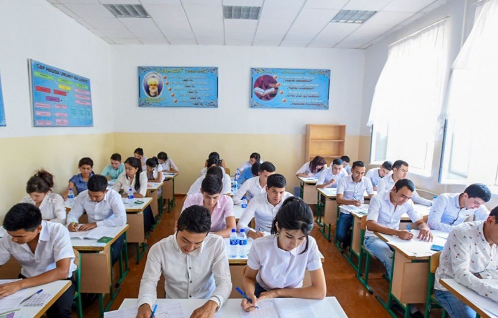 В Узбекистане утвердили квоты приема в колледжи и техникумы