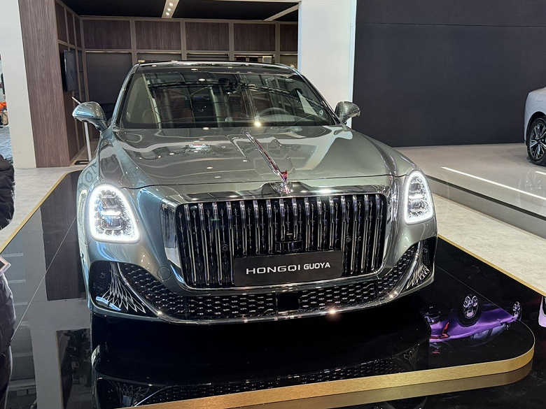 Hongqi презентовал серийную версию роскошного Guoya