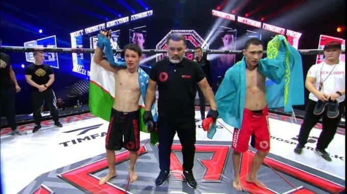 Узбекский боец Шахзод Джуракулов победил казахстанца на турнире Octagon 25 - видео<br>