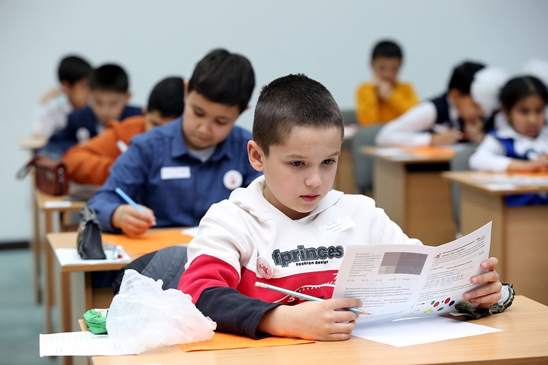 В Ташкенте идет подготовка к началу онлайн-обучения в школах