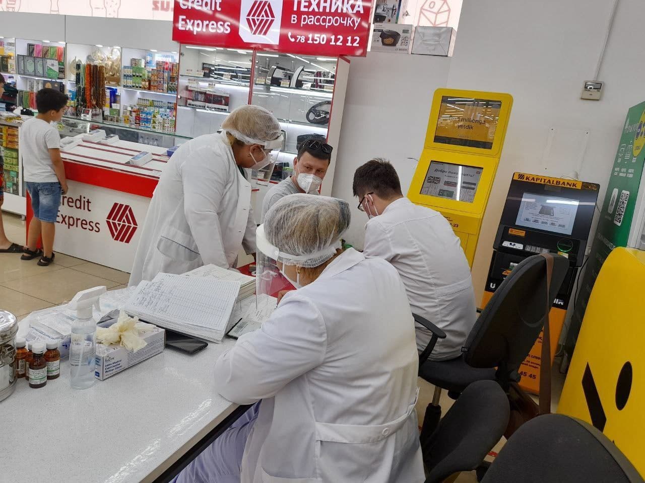 В густонаселенных районах Ташкента открылись дополнительные пункты вакцинации