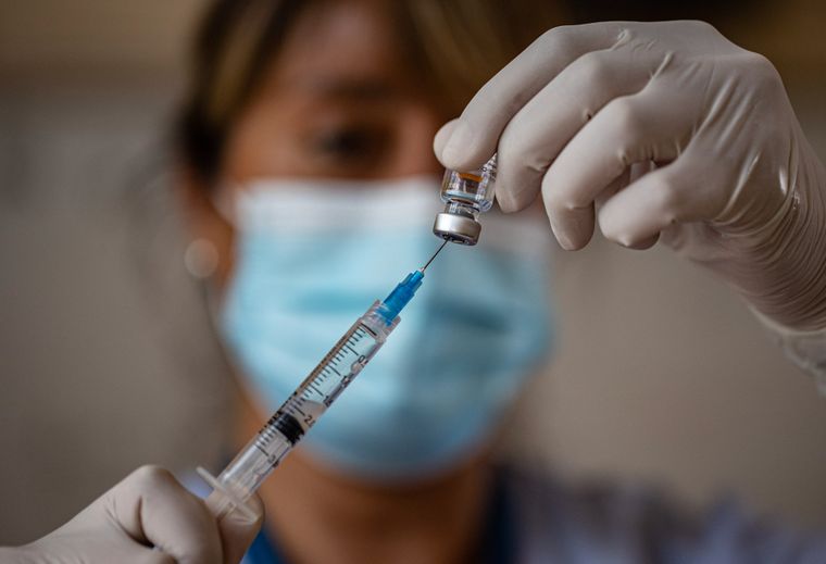 За вчерашний день в Узбекистане вакцину от коронавируса получили более 250 000 человек — статистика