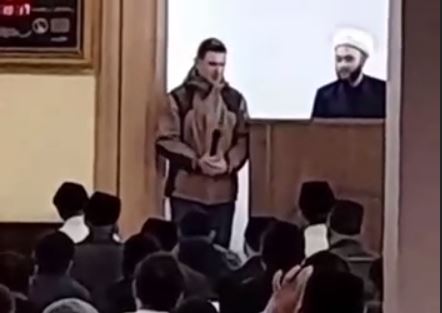 В ГУВД прокомментировали скандал в одной из мечетей Ташкента, снятый на видео во время обращения к имам-хатибу - видео