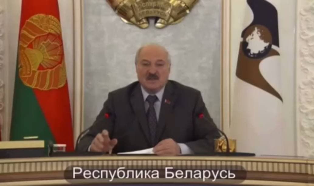 «Хватит ориентироваться на западные памперсы и чипсы», -  Лукашенко призвал страны ЕАЭС отказаться от западных рынков и развивать собственные