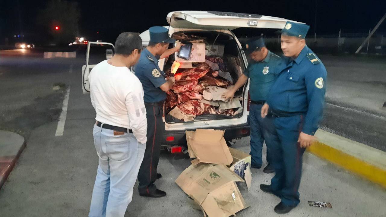 В Ташкент пытались завести 700 кг испорченного мяса