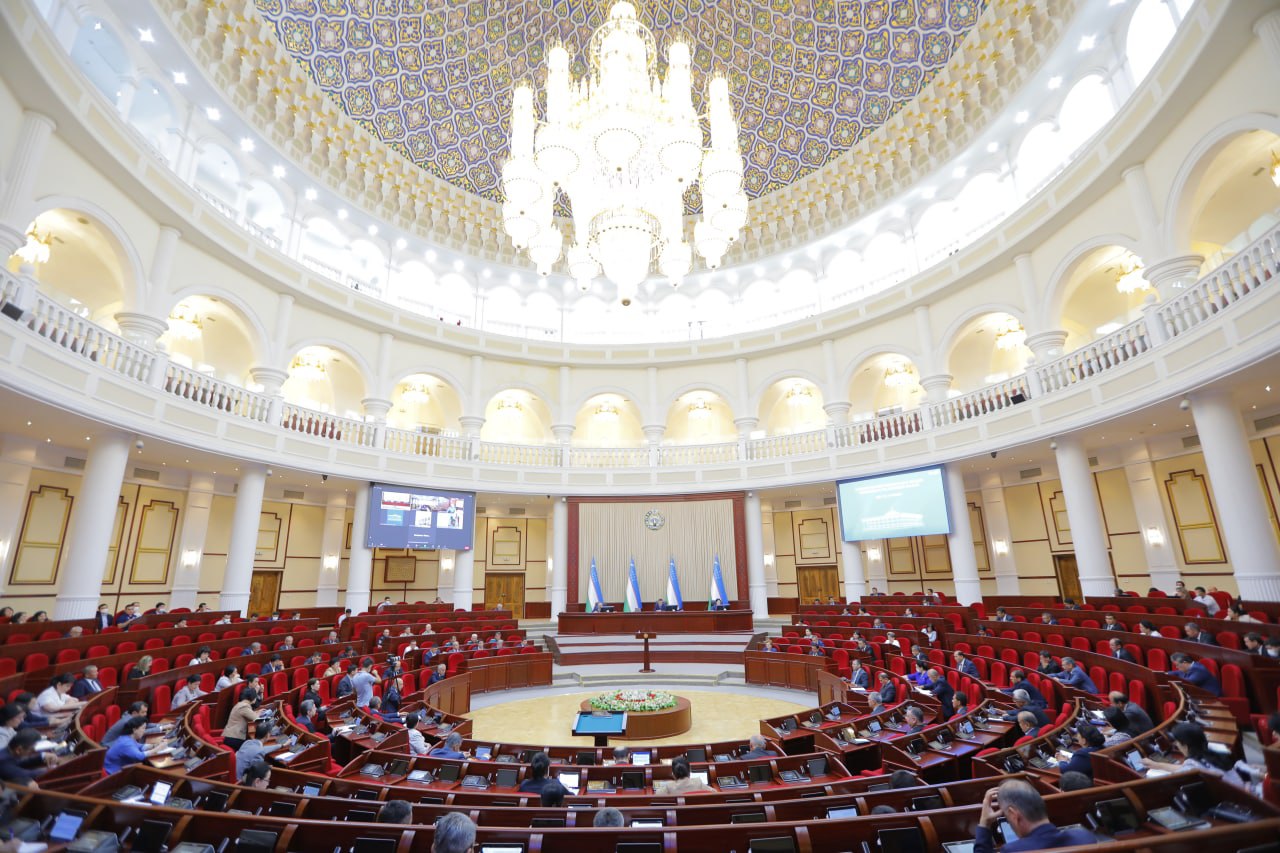Депутаты одобрили закон по наказаниям за отрицание равных прав женщин и мужчин