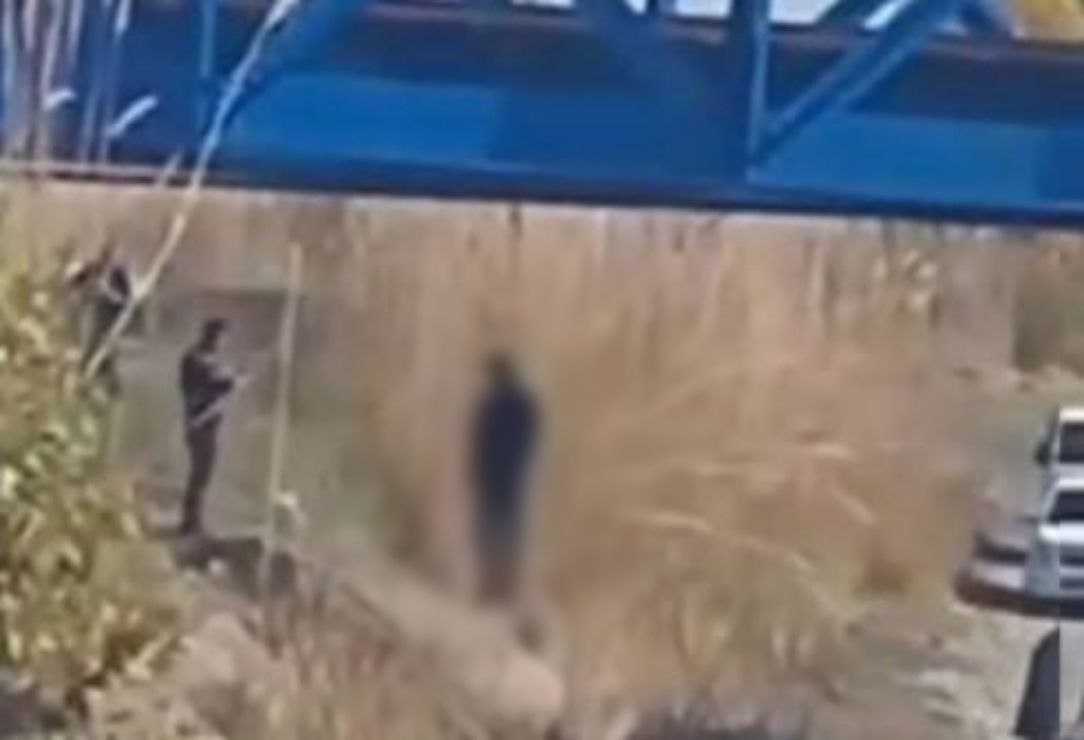 В Андижане мужчина покончил с собой, повесившись на ж/д мосту