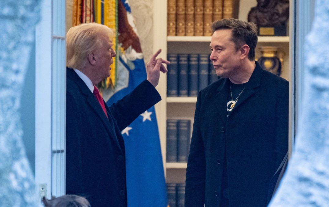 Трамп не исключил возможной депортации Маска