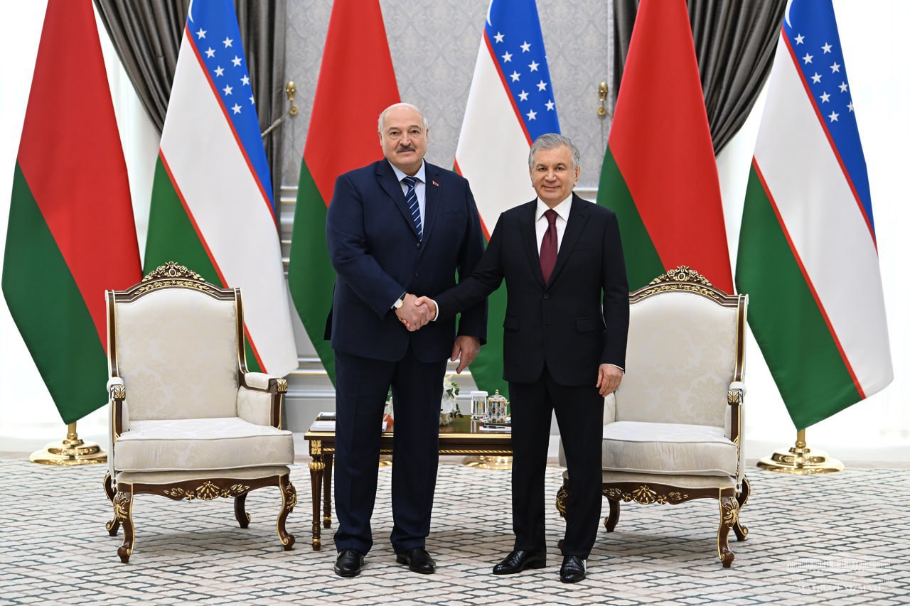 Мирзиёев провел переговоры с Лукашенко — что обсуждали президенты
