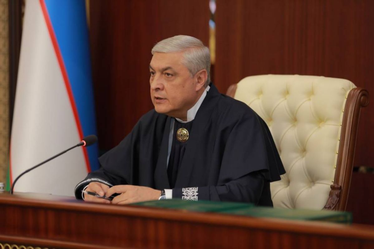 Бахтиёр Исламов освобожден от должности председателя Верховного суда