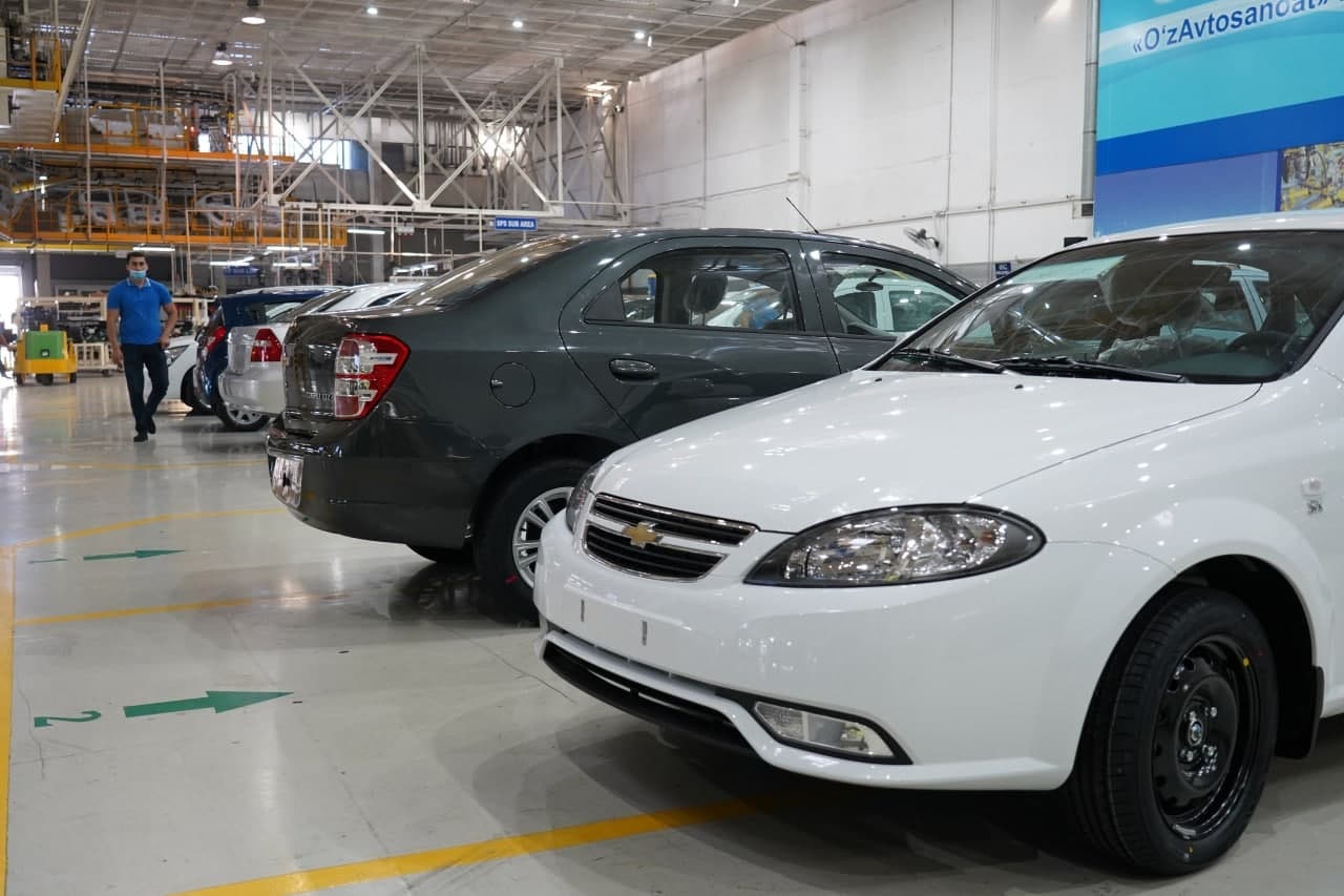 UzAuto Motors остановил продажи Chevrolet Cobalt, Gentra, Damas и Labo из-за аномального спроса