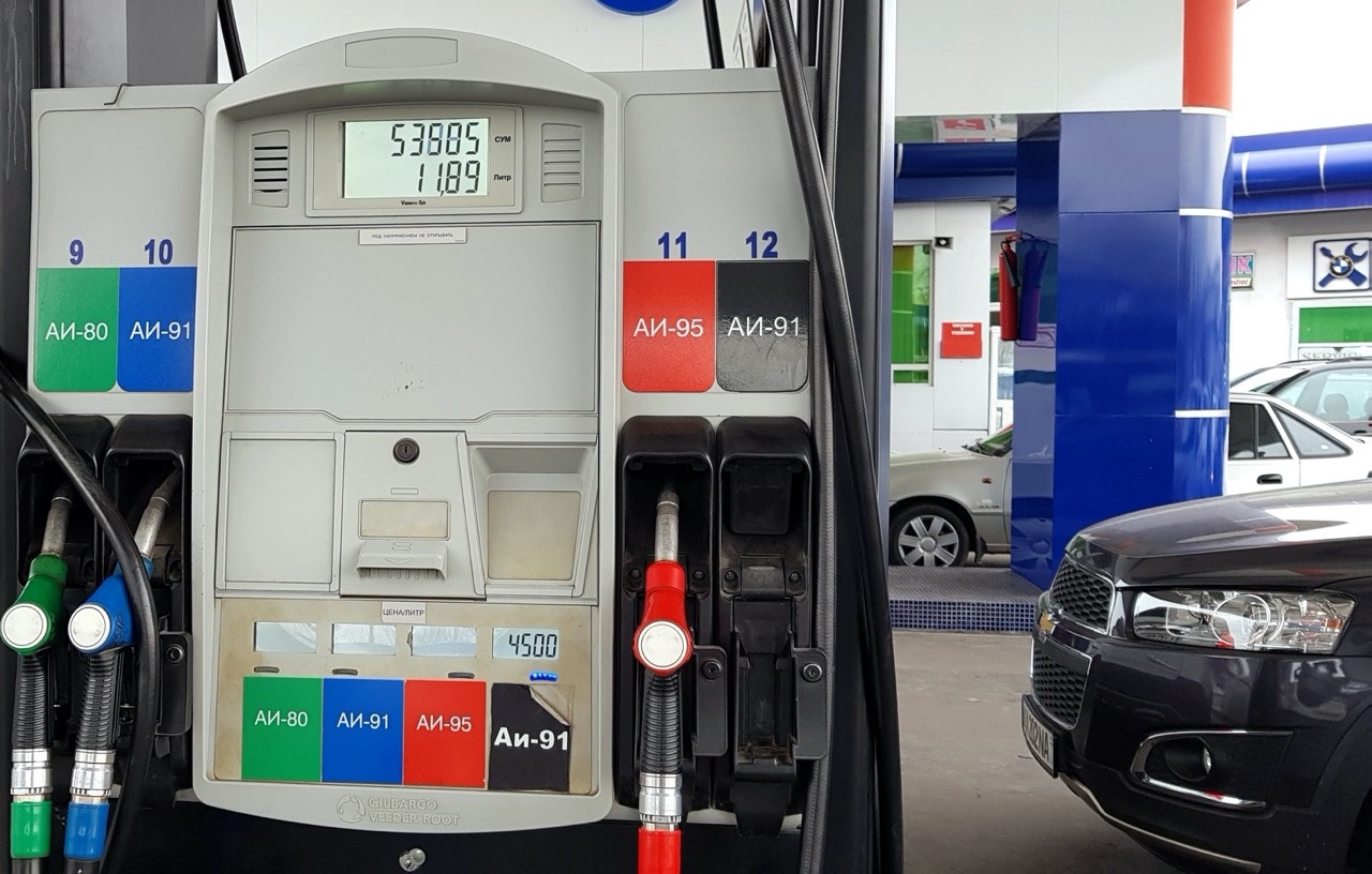 В Узбекистане повысят стоимость бензина марки Аи-80