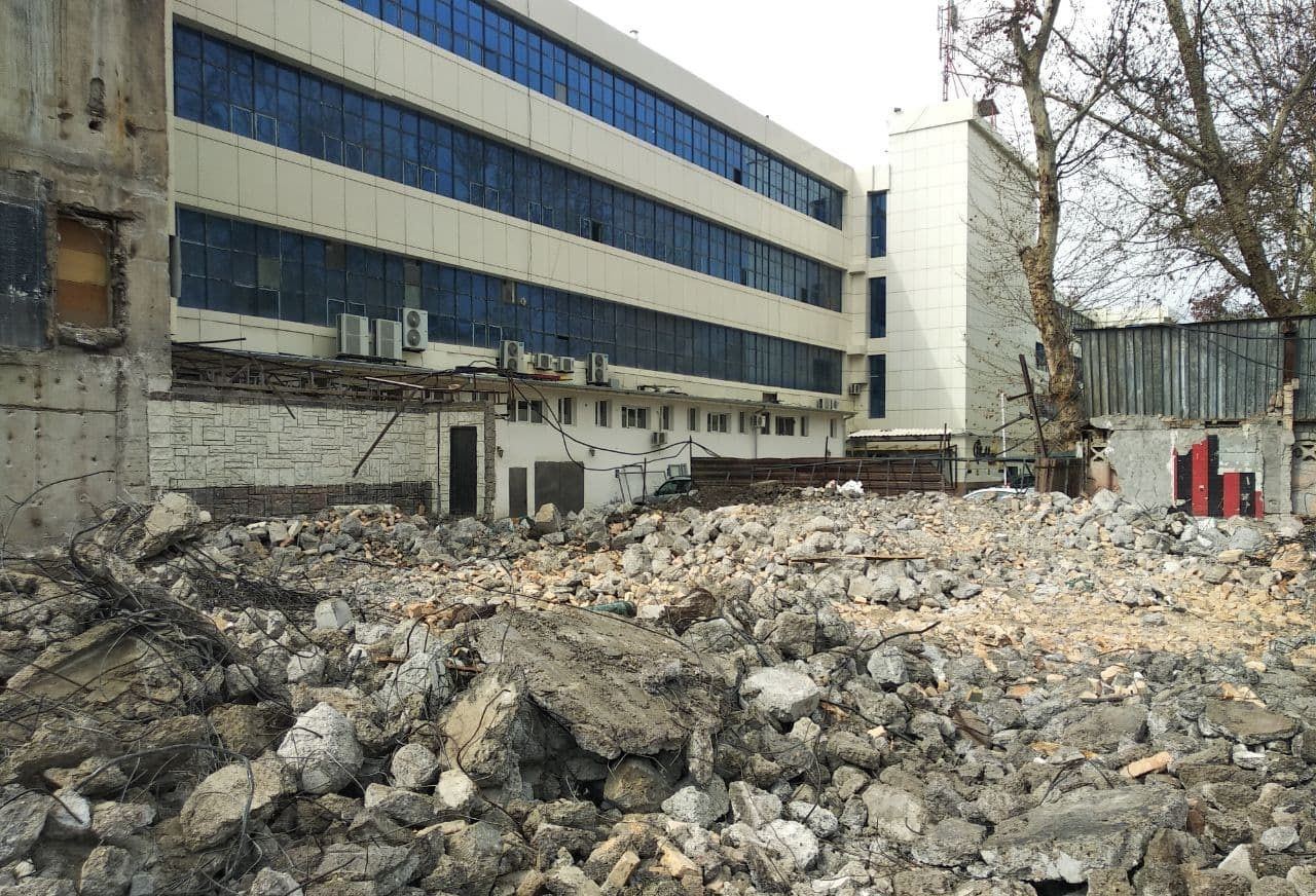 МЧС опровергли информацию о крушении здания в Ташкенте — видео
