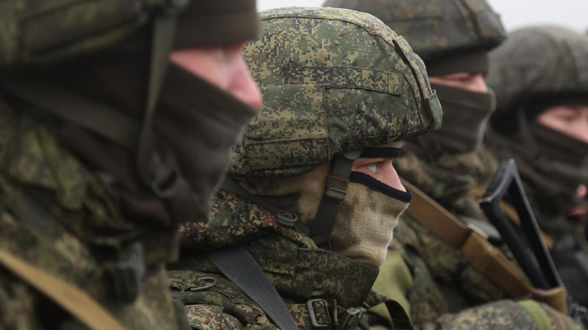 Узбекистанцев снова попросили не участвовать в чужих войнах
