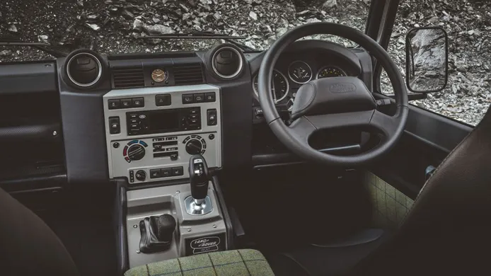 Фото: Land Rover