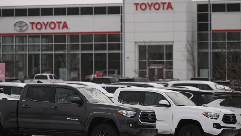 Toyota отзывает 1 млн автомобилей из-за вопросов безопасности
