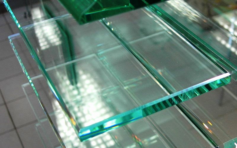 В Узбекистане хотят ввести утильсбор на строительное стекло