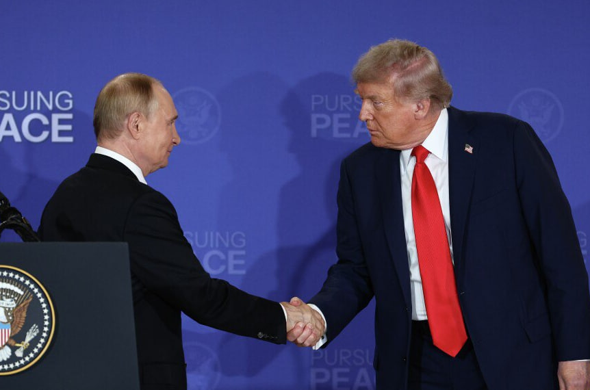 Трамп пока не планирует вводить новые санкции против России