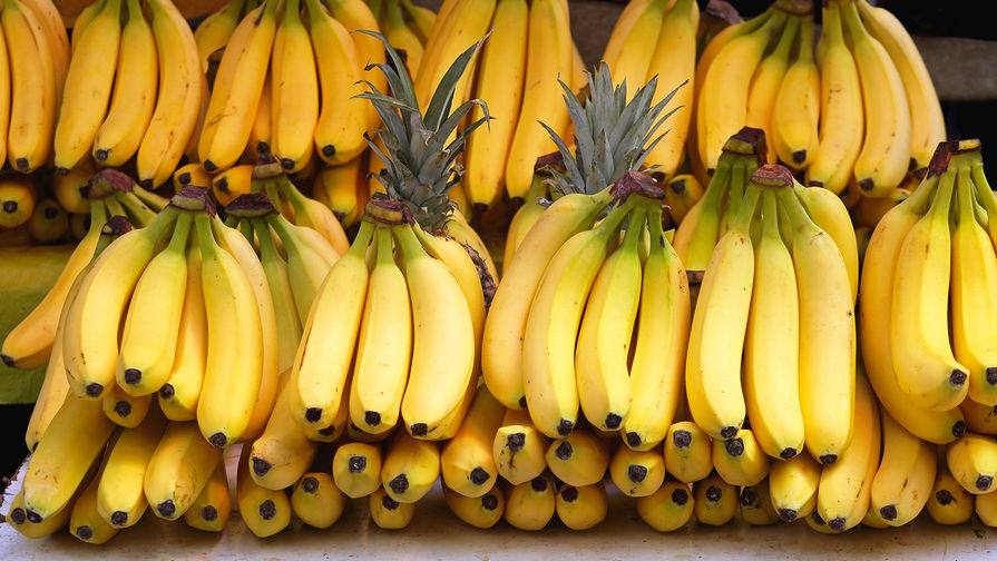 Бананы, киви и папайя: в Узбекистане ряд товаров освободили от таможенной пошлины