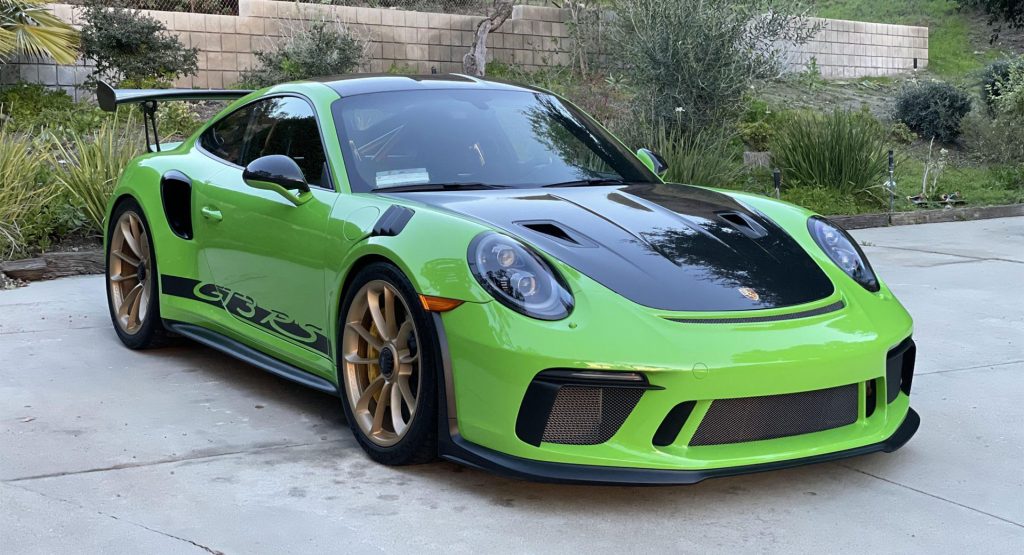 Фотошпионы засняли обновленный Porsche 911 GTR