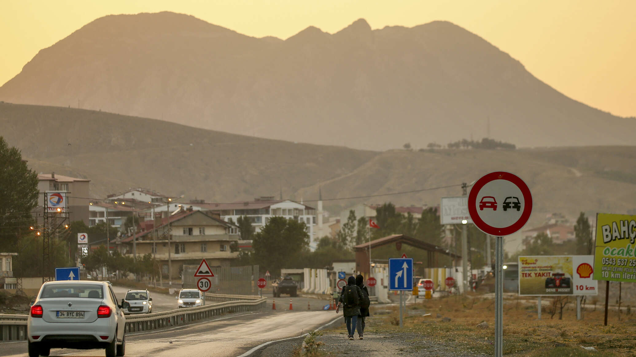 Узбекистан собирается восстановить транспортные связи с Афганистаном