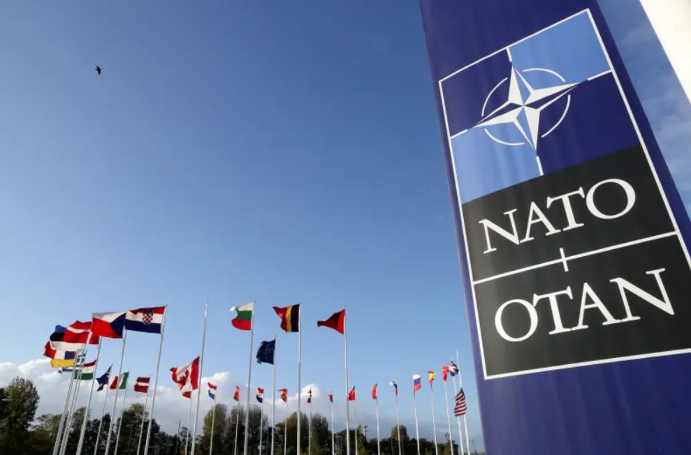 Названы примерные сроки вступления Финляндии и Швеции в НАТО