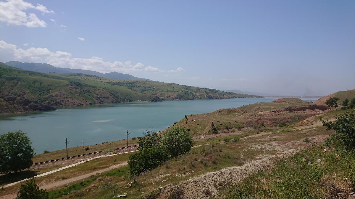 Ohangarondagi suv omboriga cho‘milish uchun borgan ikki nafar qiz cho‘kib ketdi