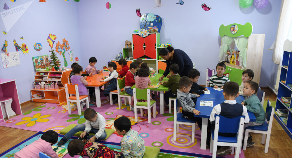 В нескольких районах Кашкадарьи в два раза уменьшат плату за детсады