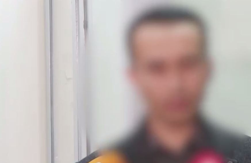 В Ташкенте арестовали парня, схватившего школьника за руку (видео)