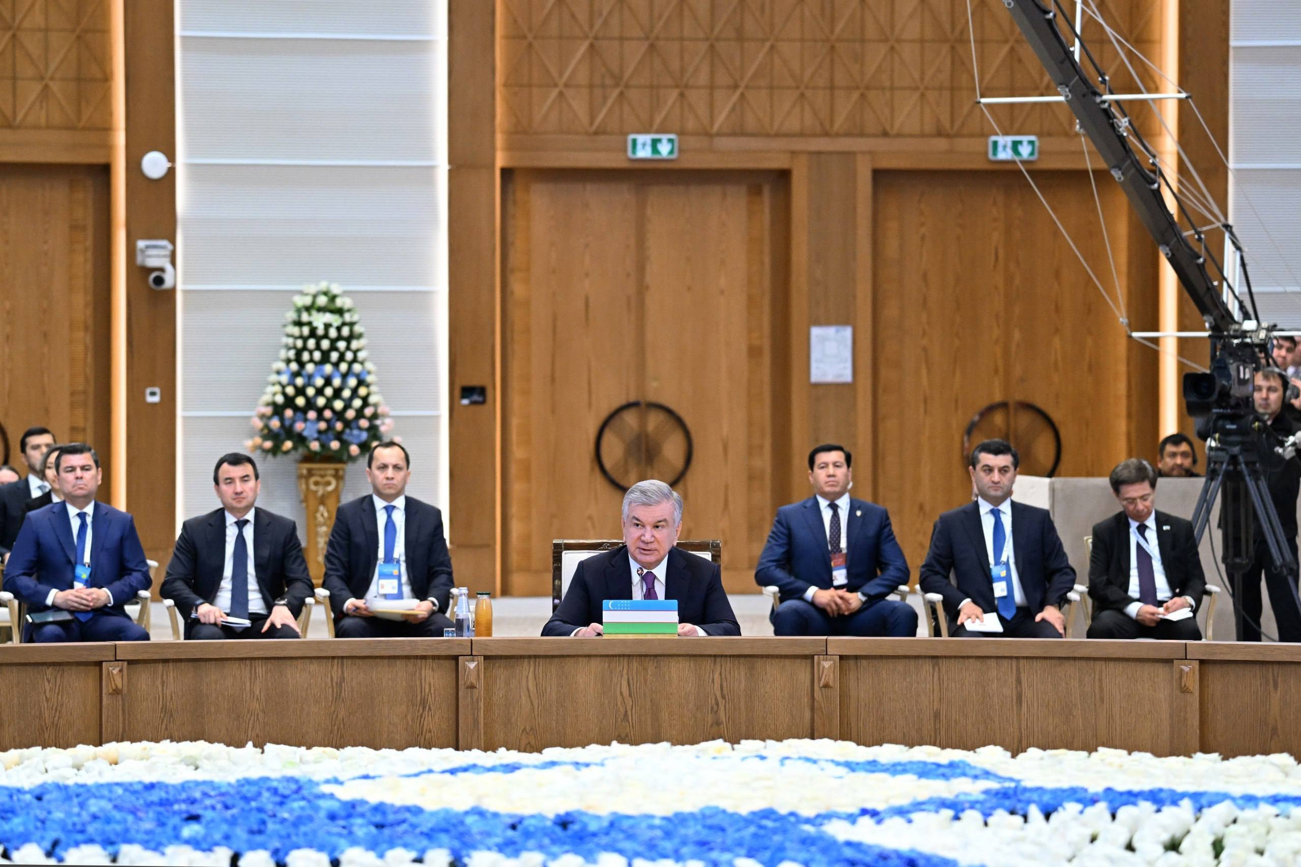 Shavkat Mirziyoyev YOII yig‘ilishida qanday tashabbuslarni ilgari surdi? Tafsilotlar