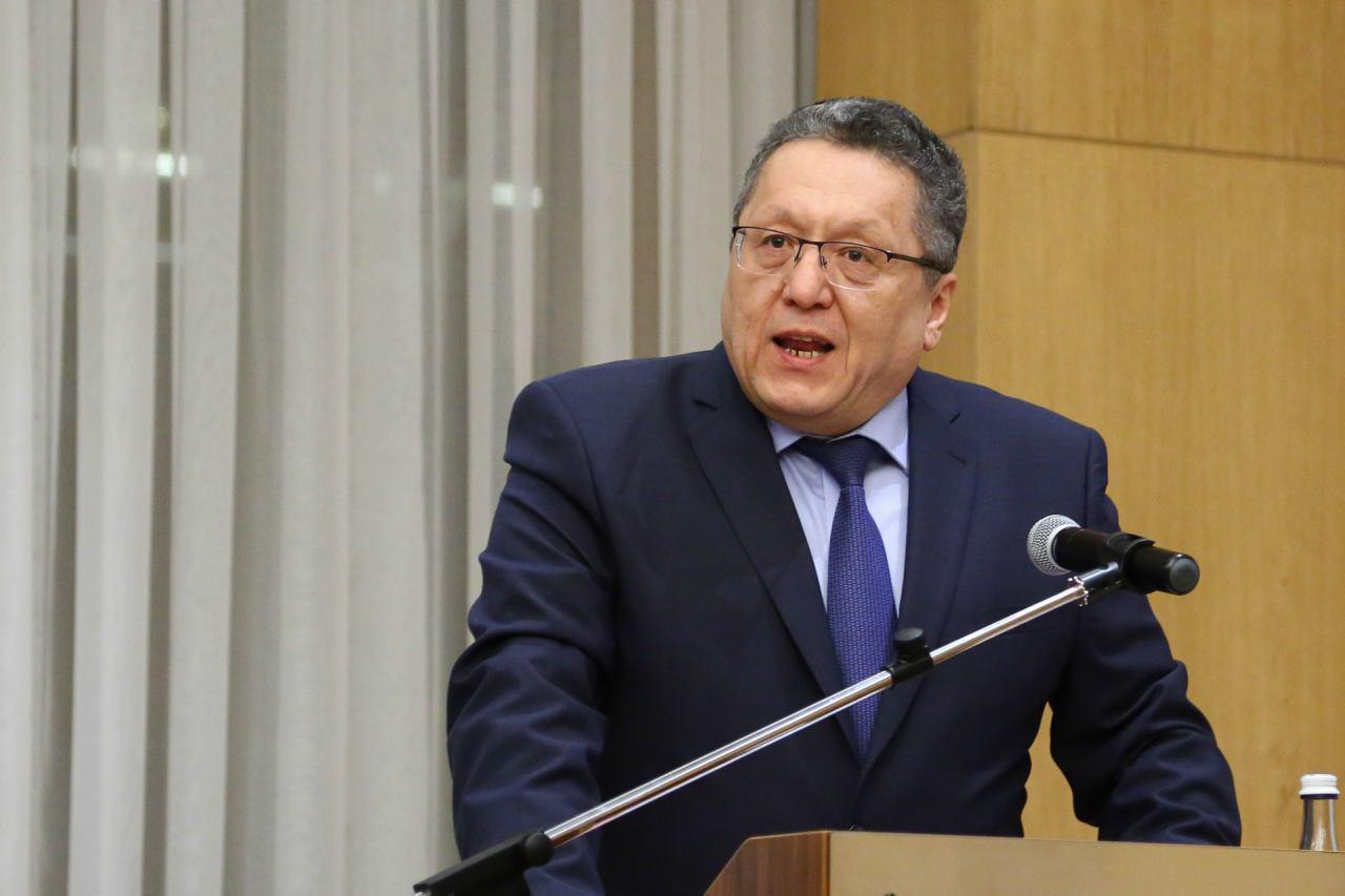 Мамаризо Нурмуратова переизбрали главой ЦБ