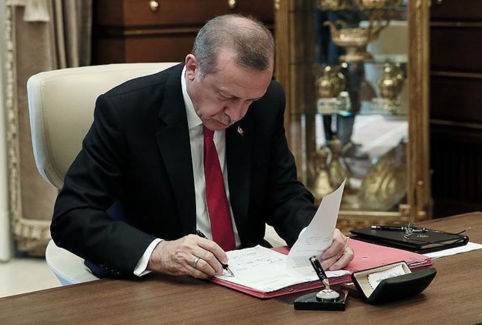 Эрдоган подписал протокол о вступлении Швеции в НАТО и внес его в парламент