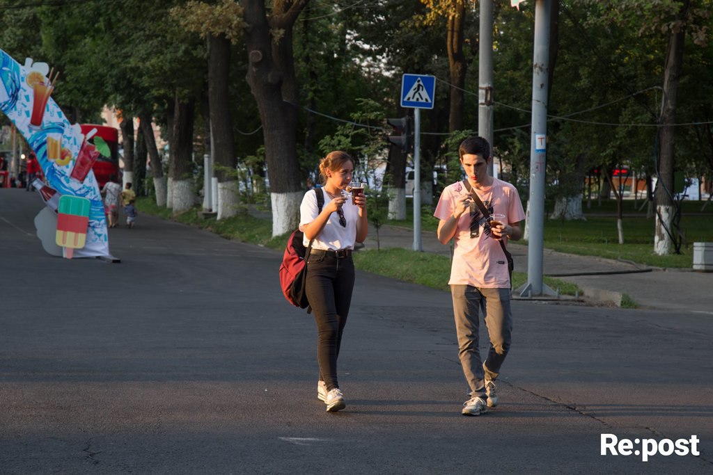 Узбекистанцев ожидает жара в конце июля и весь август
