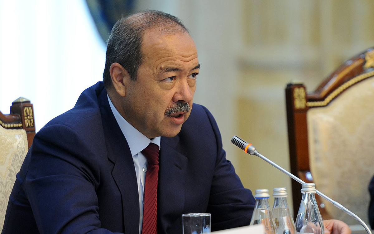 Абдулла Арипов заявил, что в Узбекистан проник и «африканский штамм» коронавируса