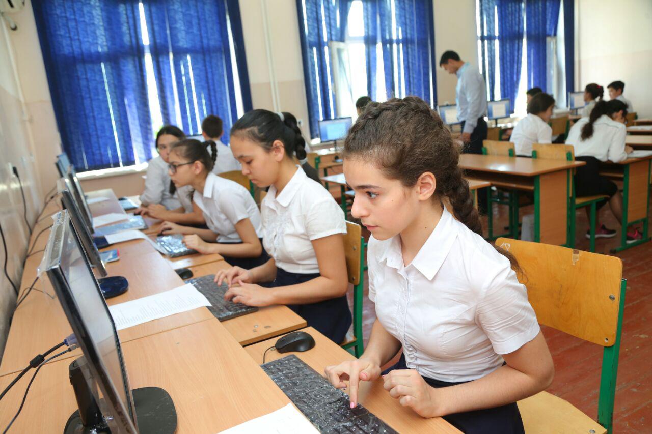 ЮНИСЕФ: в Узбекистане почти 70% девушек не использовали интернет 