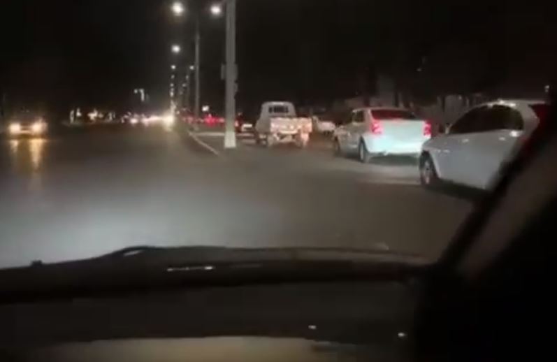 В Ташкенте объявился еще один «крутой водитель», любящий гонять по встречке — видео
