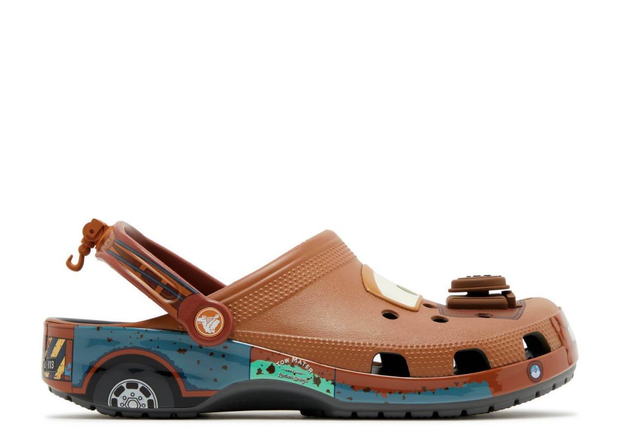 Акции Crocs обвалились почти на 30% из-за снижения спроса