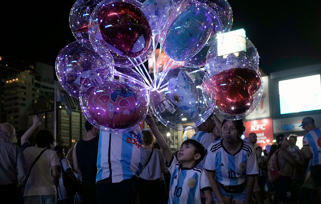 Argentina terma jamoasining finalga chiqqani nishonlanmoqda  Foto: TACC